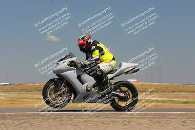 media/Sep-04-2023-Lets Ride (Mon) [[34443f911e]]/B Group/1220pm (Wheelie Bump)/
